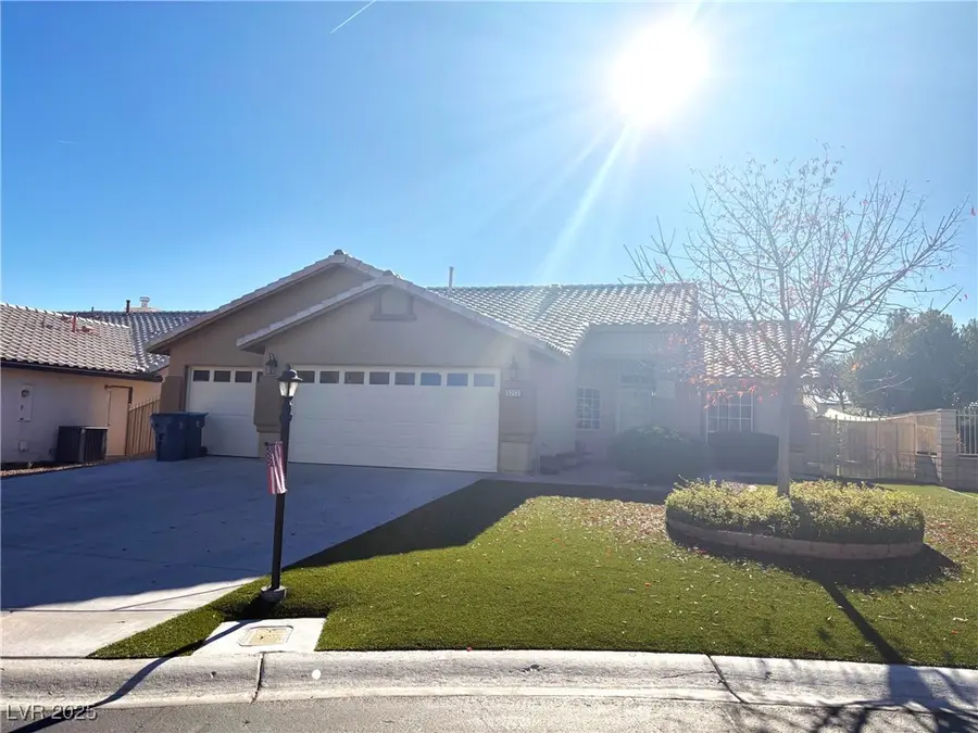 5213 Palm View Drive, Las Vegas, NV 89130 - Image #2