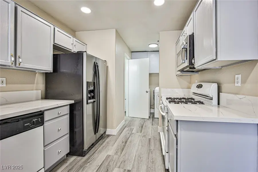 3966 Starfield Lane, Las Vegas, NV 89147 - Image #2