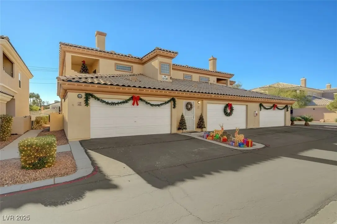 6709 Cobre Azul Avenue #102, Las Vegas, NV 89108 - Image #1
