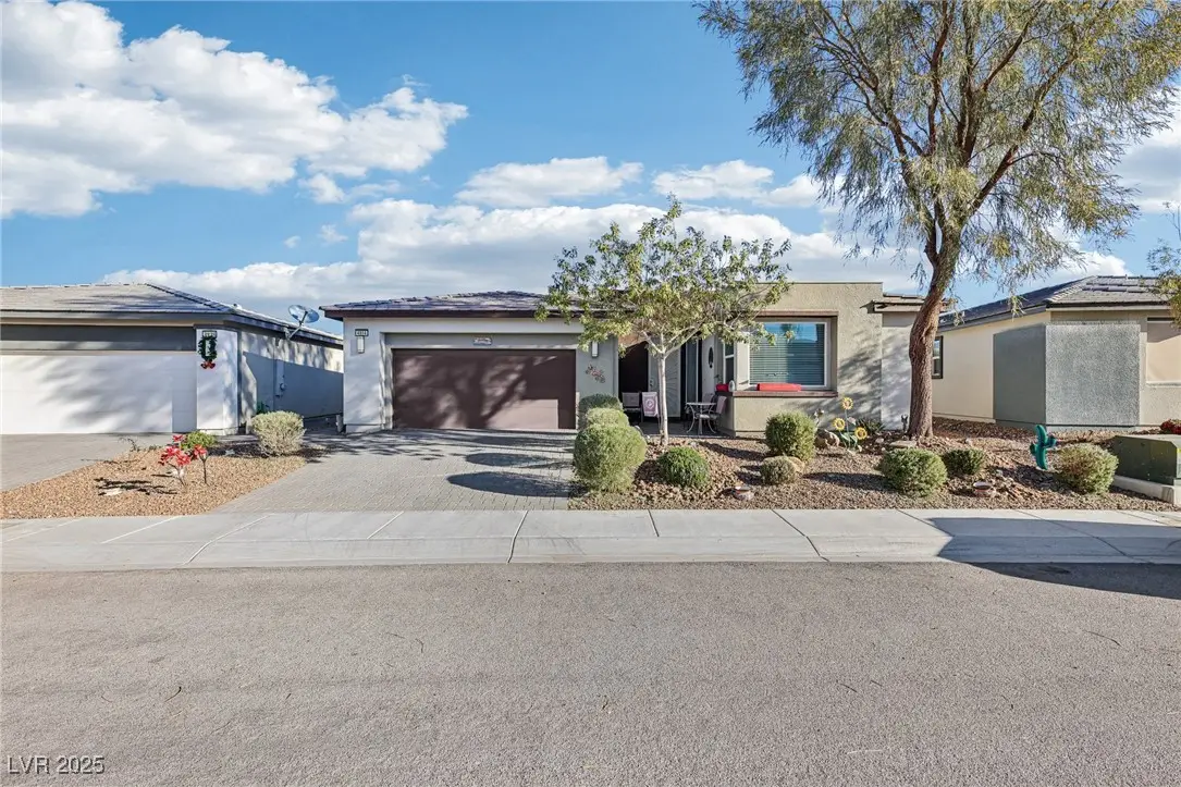 4914 E Beacon Ridge Drive, Pahrump, NV 89061 - Image #1