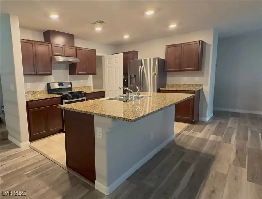 2951 Saltillo Lane, Las Vegas, NV 89121 - Image #2