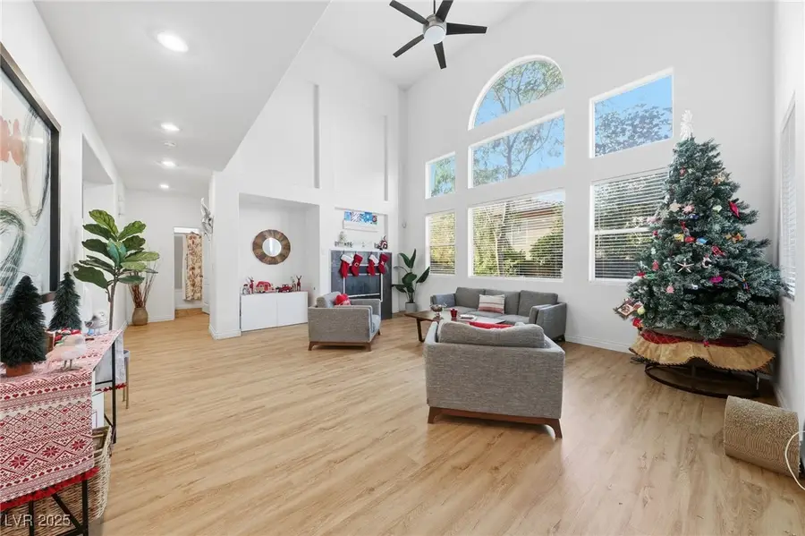 726 Canary Wharf Drive, Las Vegas, NV 89178 - Image #2