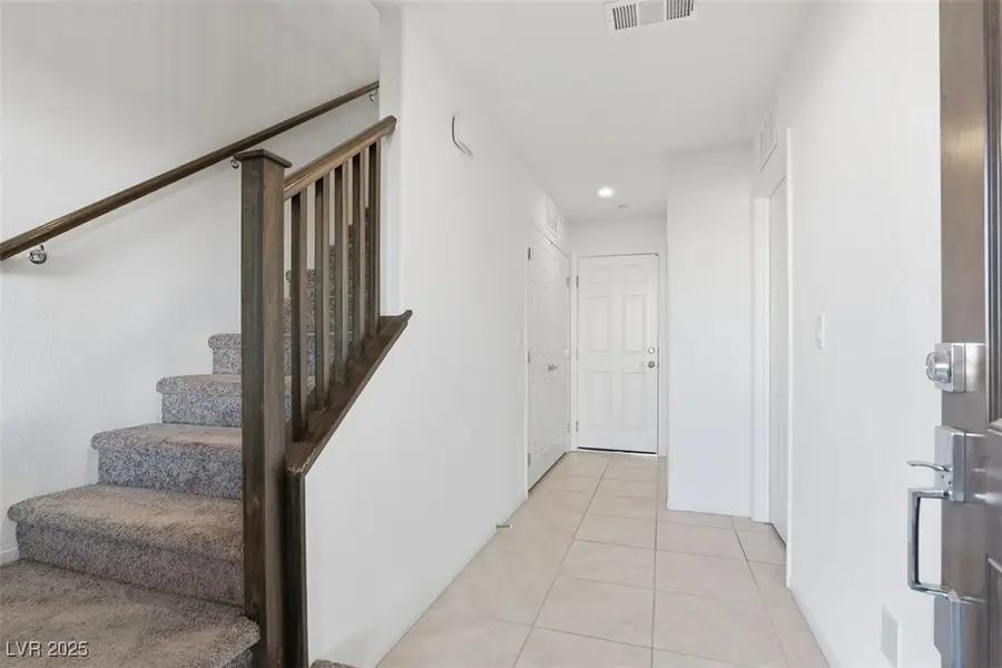 611 Sedum Avenue, Henderson, NV 89015 - Image #2