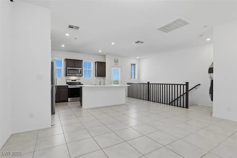 611 Sedum Avenue, Henderson, NV 89015 - Image #3