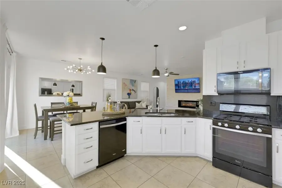 11360 Mckinney Falls Street, Las Vegas, NV 89141 - Image #3