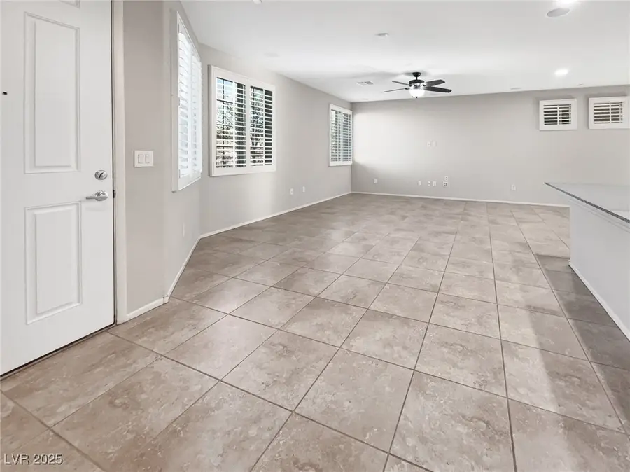 6106 Scarlet Leaf Street, Las Vegas, NV 89148 - Image #3