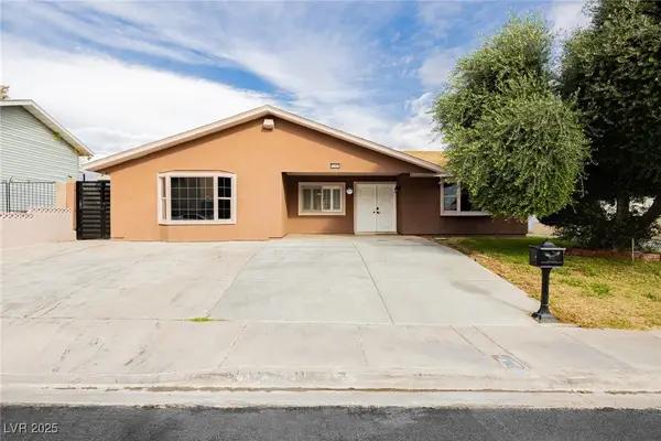 4386 El Carnal Way, Las Vegas, NV 89121