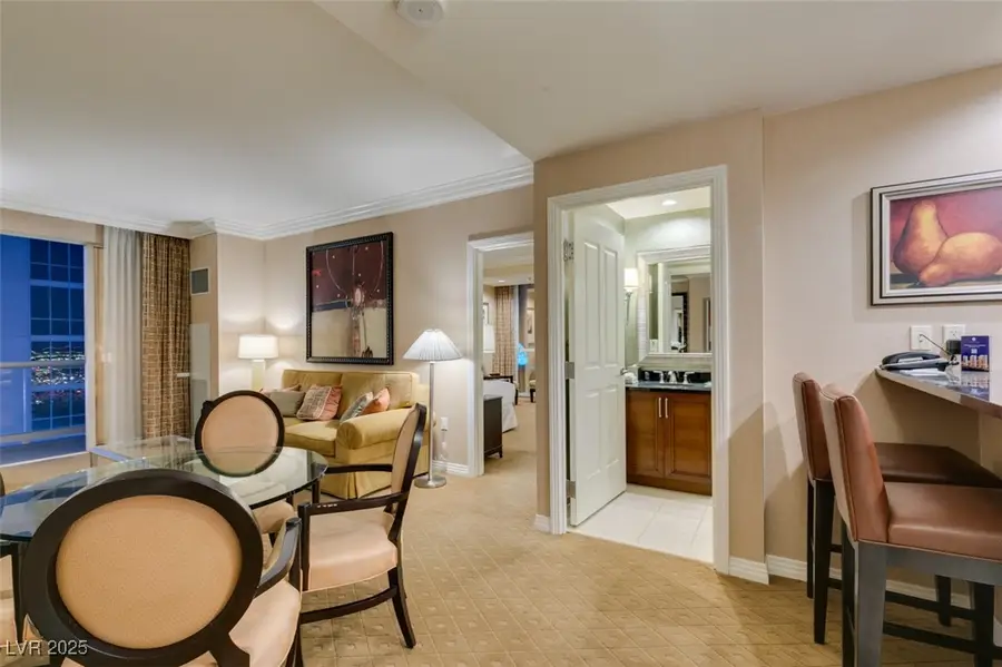 145 Harmon Avenue #1521, Las Vegas, NV 89109 - Image #3