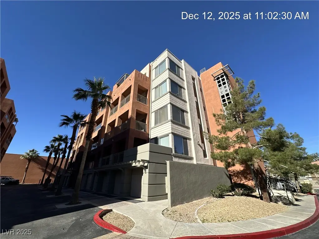 27 E Agate Avenue #201, Las Vegas, NV 89123 - Image #1
