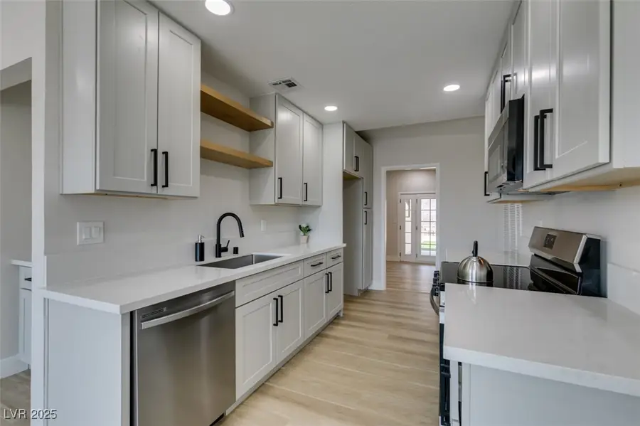 2616 Cabot Street, Las Vegas, NV 89102 - Image #3