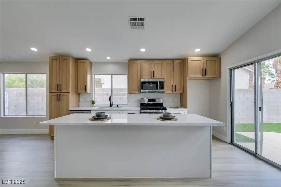 10224 Anoka Avenue, Las Vegas, NV 89144 - Image #1