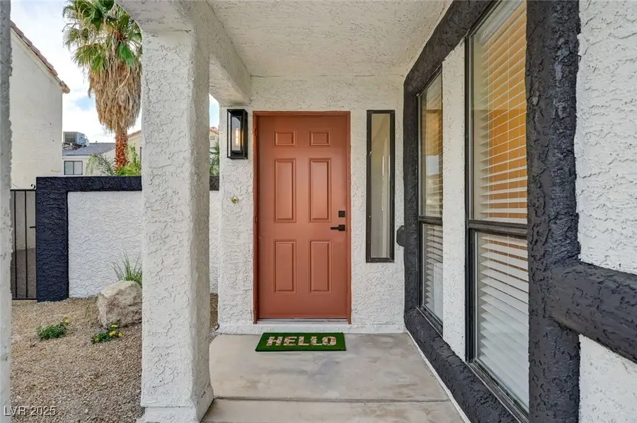 3948 Cobble Creek Court, Las Vegas, NV 89108 - Image #3