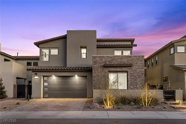 400 Crown Mesa Avenue, Las Vegas, NV 89138