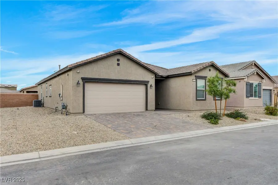 1813 Classic Novel Street, Las Vegas, NV 89115 - Image #2