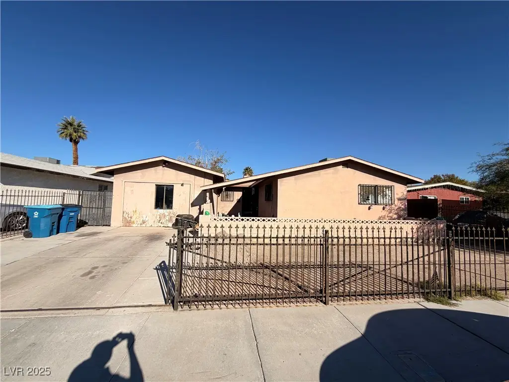 2225 Brady Avenue, Las Vegas, NV 89101 - Image #1