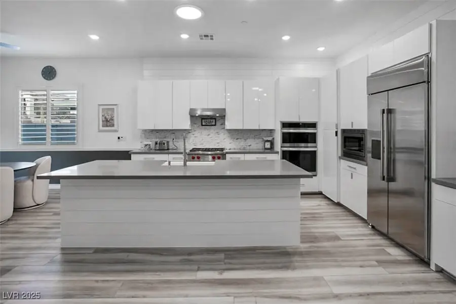 12438 Heritage Bend Drive, Las Vegas, NV 89138 - Image #2