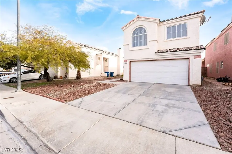 1904 Cedar Bluffs Way, Las Vegas, NV 89128 - Image #2