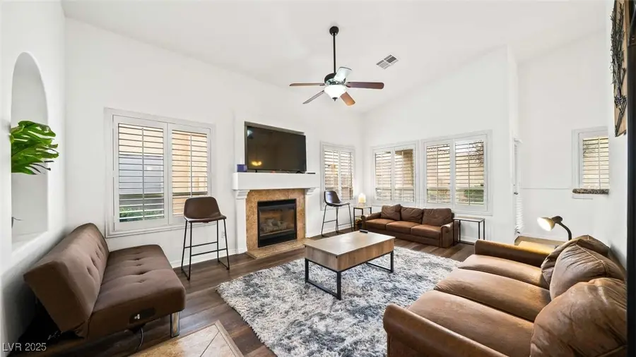 8033 Summer Harvest Avenue, Las Vegas, NV 89129 - Image #2