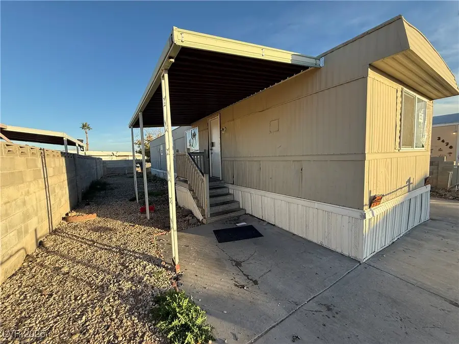 3464 Death Valley Drive, Las Vegas, NV 89122 - Image #2