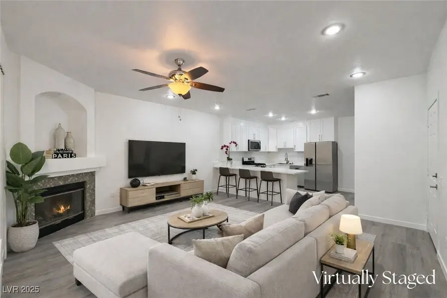 5415 W Harmon Avenue #1006, Las Vegas, NV 89103 - Image #2