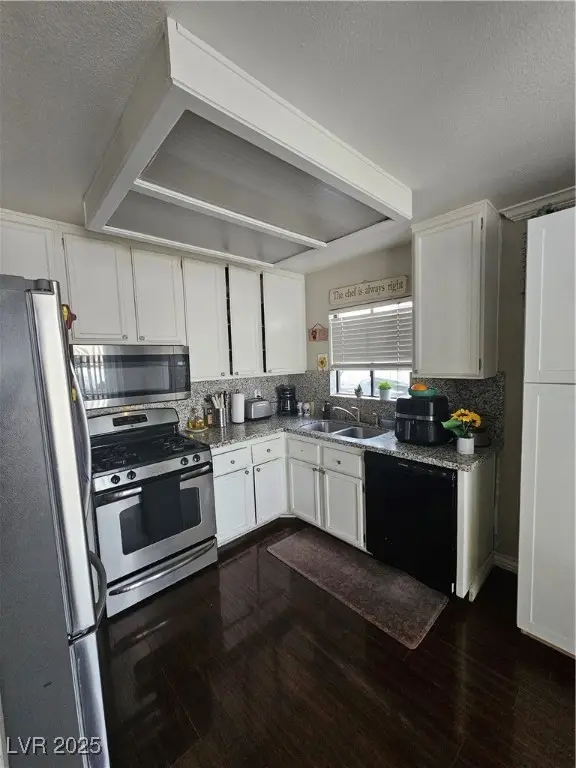 3124 Centavo Drive, Las Vegas, NV 89117 - Image #3