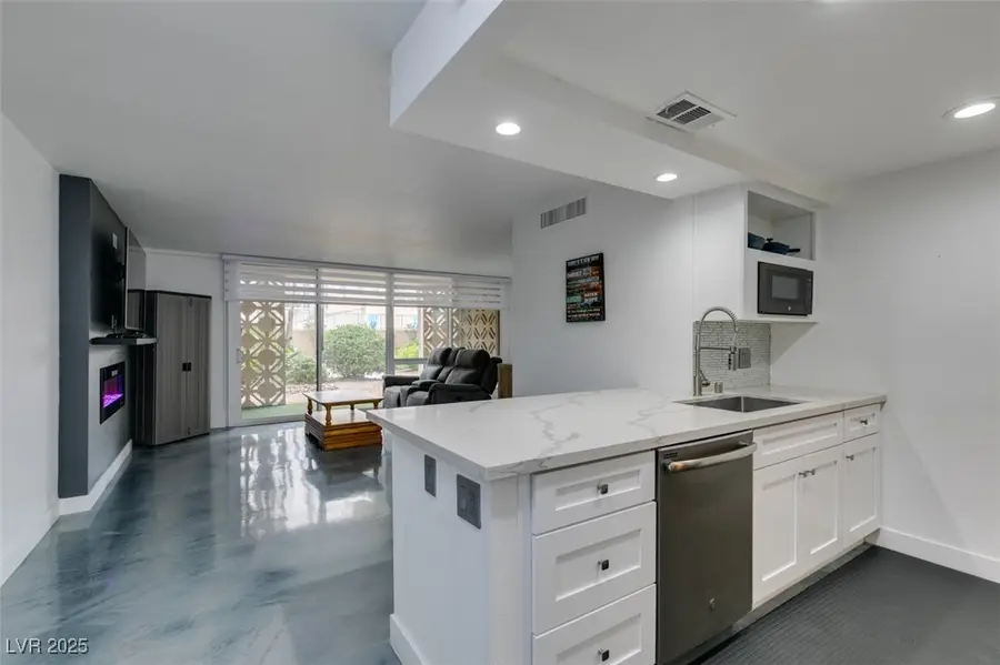 205 E Harmon Avenue #101, Las Vegas, NV 89169 - Image #2