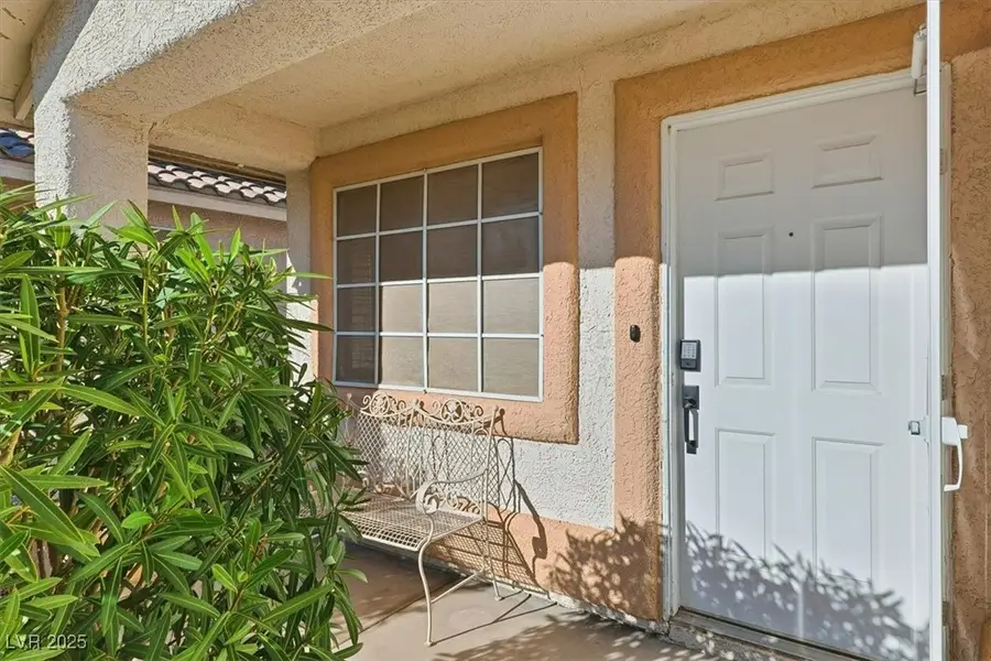 9016 Crooked Shell Avenue, Las Vegas, NV 89143 - Image #2