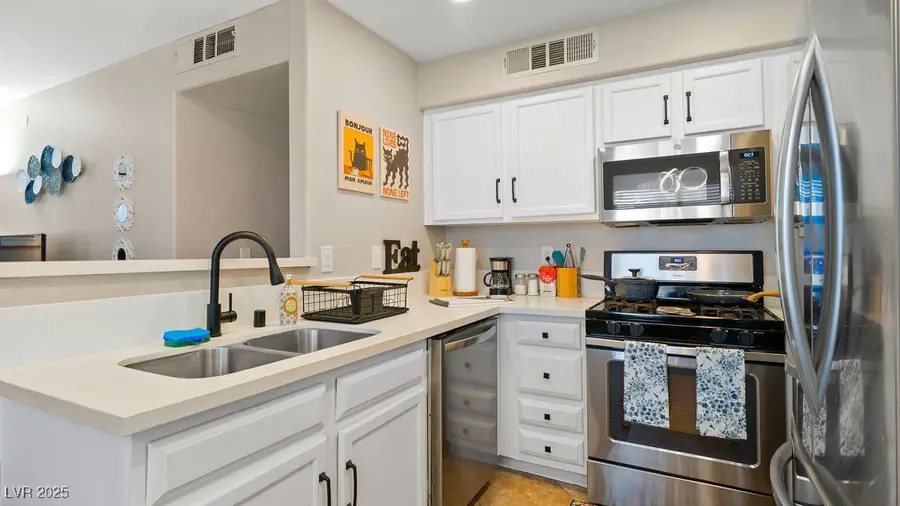 3123 Key Largo Drive #101, Las Vegas, NV 89120 - Image #2