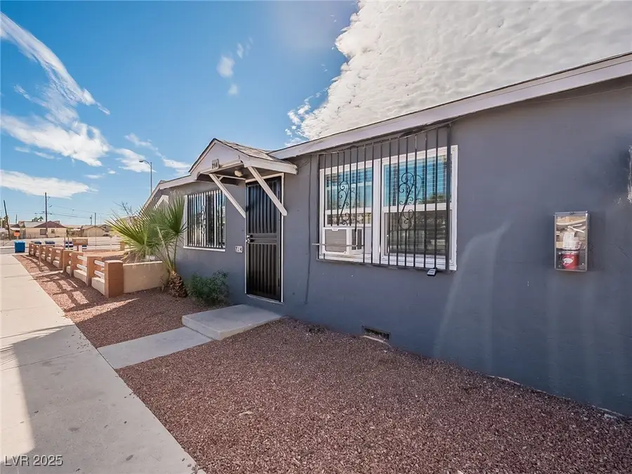 329 N 8th Street, Las Vegas, NV 89101 - Image #3