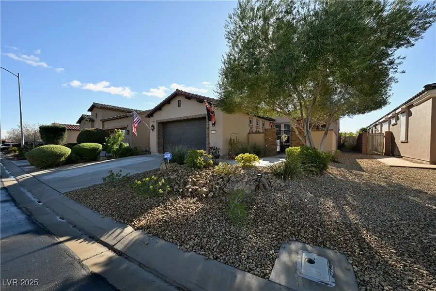 3745 Corte Bella Hills Avenue, North Las Vegas, NV 89081 - Image #3