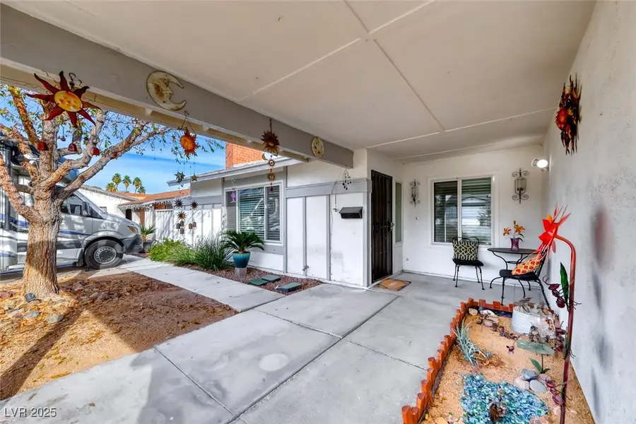 5270 Burnham Avenue, Las Vegas, NV 89119 - Image #3