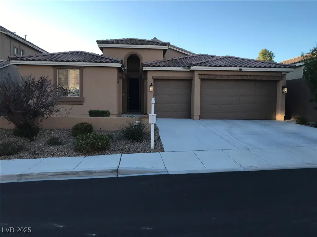 1633 Blue Cliffs Avenue, Henderson, NV 89014 - Image #1