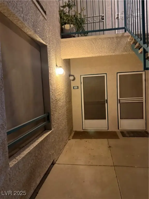 5261 Lindell Road #105, Las Vegas, NV 89118
