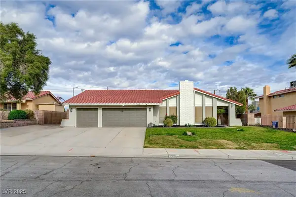 702 Montvilla Drive, Las Vegas, NV 89123