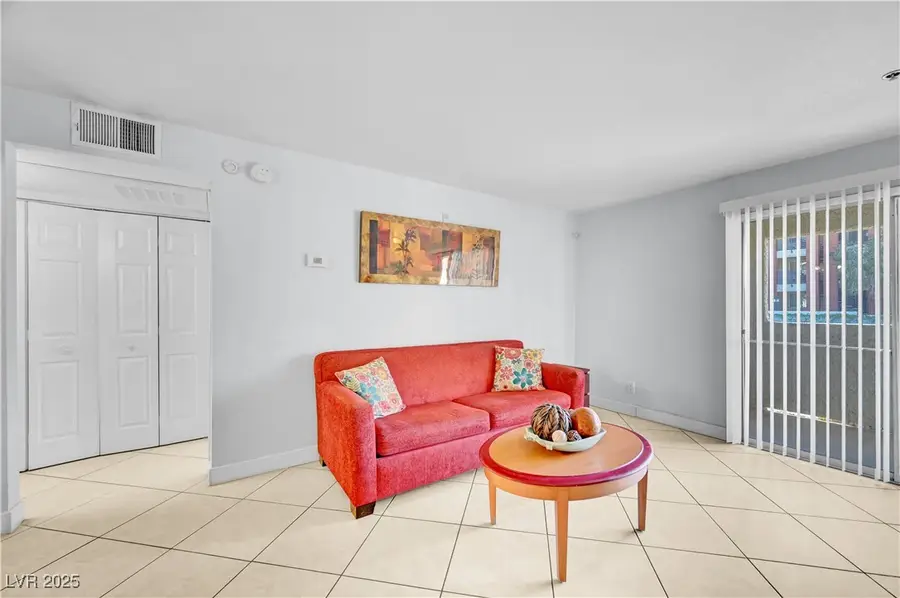 4200 S Valley View Boulevard #1014, Las Vegas, NV 89103 - Image #3
