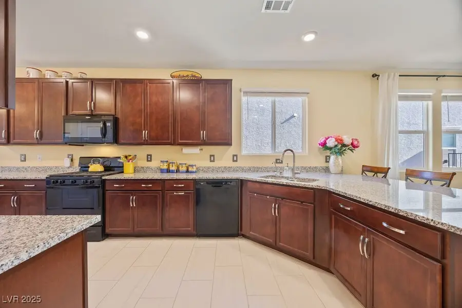 1631 Deep Valley Avenue, North Las Vegas, NV 89084 - Image #3
