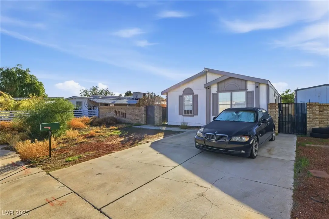4941 Hildago Way, Las Vegas, NV 89121 - Image #1