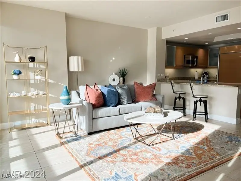222 Karen Avenue #1004, Las Vegas, NV 89109 - Image #3