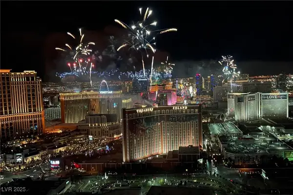 2000 N Fashion Show Drive #5600, Las Vegas, NV 89109