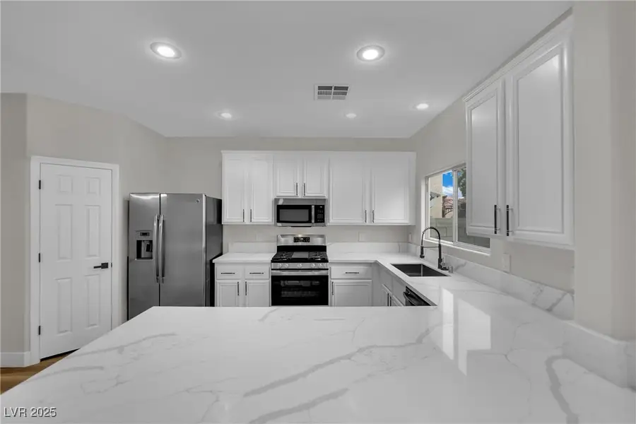 156 Rancho Maria Street, Las Vegas, NV 89148 - Image #3