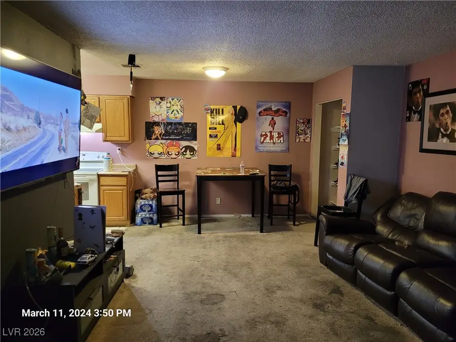 808 Hedge Way #4, Las Vegas, NV 89110 - Image #3
