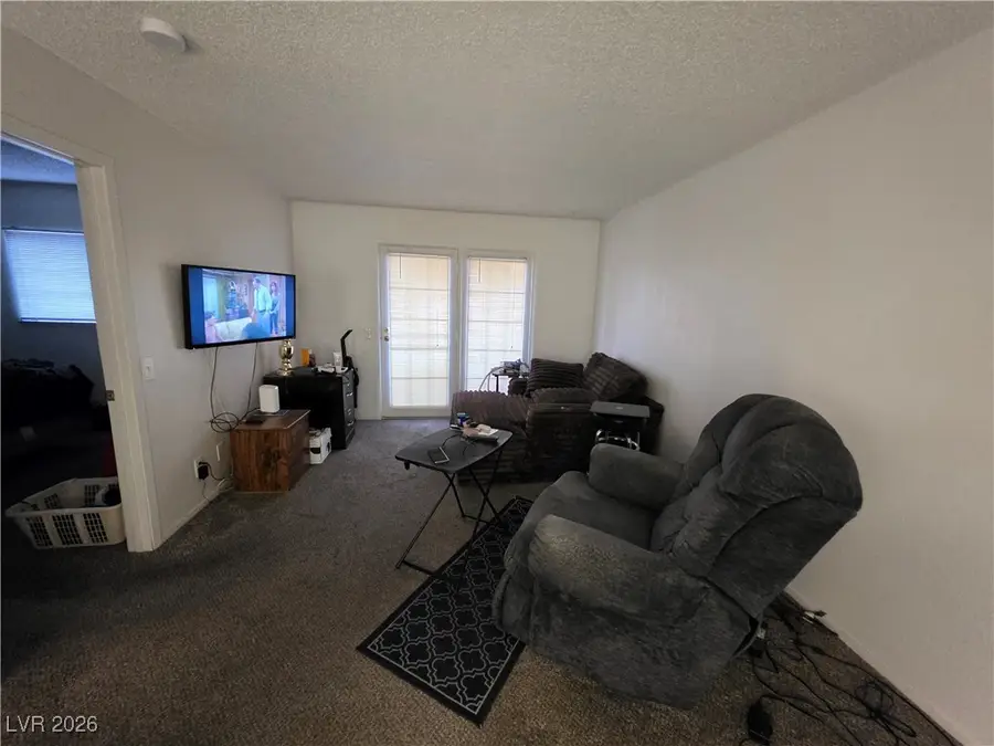 4211 Sanderling Circle #285, Las Vegas, NV 89103 - Image #3