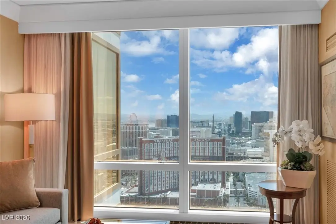 2000 N Fashion Show Drive #5326, Las Vegas, NV 89109 - #1