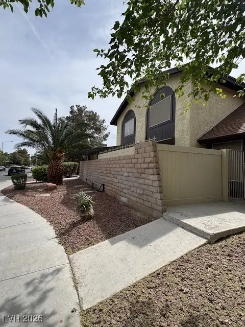 Address Withheld By Seller, Las Vegas, NV 89102
