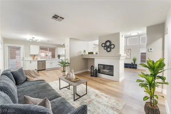 1825 Cedar Bluffs Way, Las Vegas, NV 89128