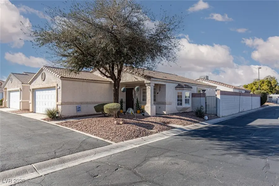 5113 Midnight Oil Drive, Las Vegas, NV 89122 - Image #2