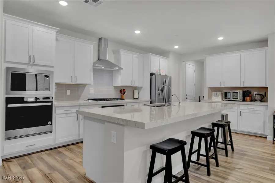 8401 Waterwood Street, Las Vegas, NV 89166 - Image #2