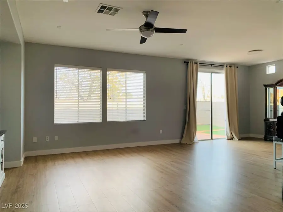 5390 Cielo Oro Street, Las Vegas, NV 89113 - Image #3