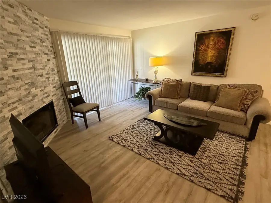 2200 S Fort Apache Road #2172, Las Vegas, NV 89117 - Image #2
