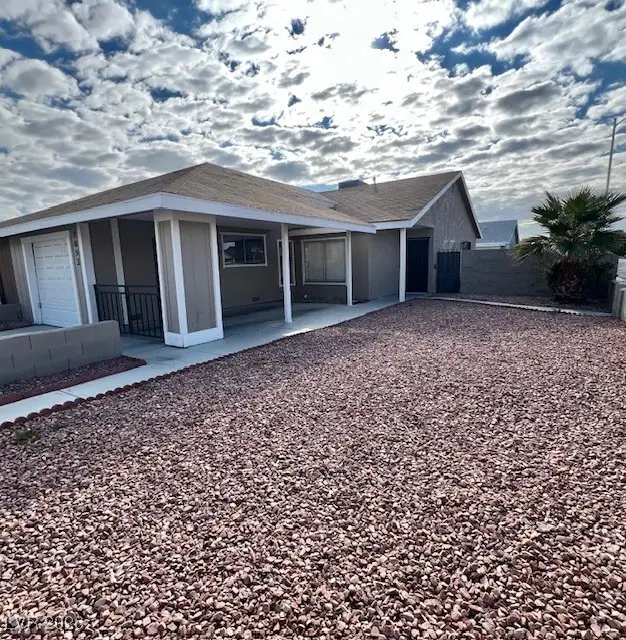 7053 Mountain Meadow Lane, Las Vegas, NV 89147 - Image #3
